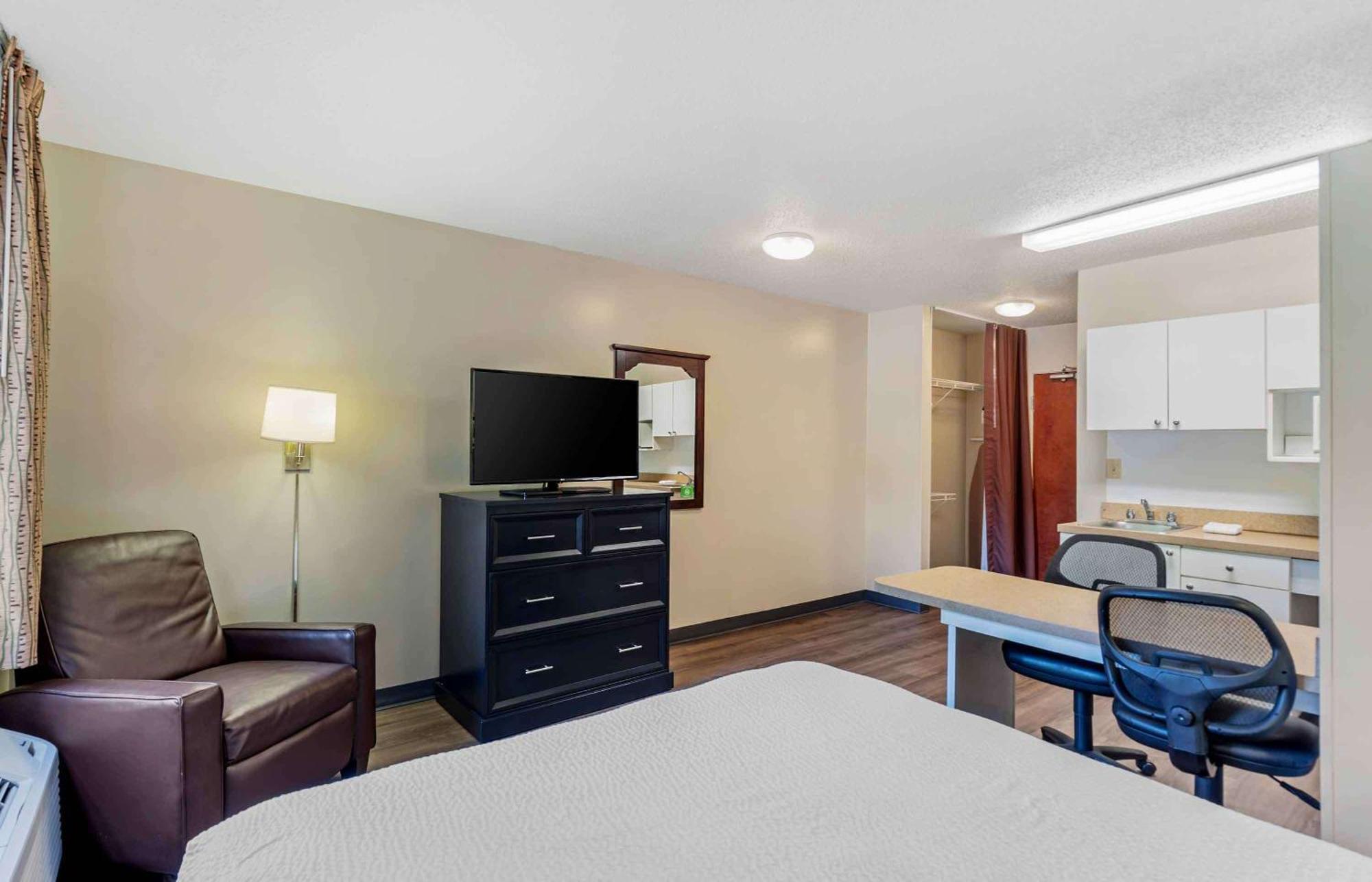 Extended Stay America Select Suites - Chicago - Rolling Meadows Exteriör bild